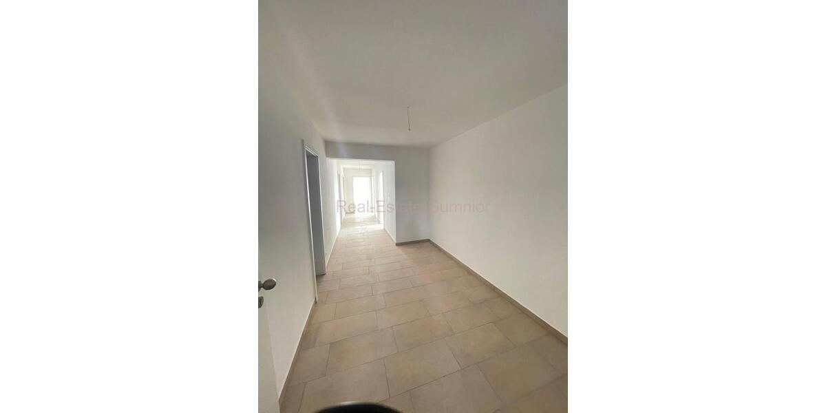 Erdgeschoßwohnung Kemnath - 4 Zimmer, 114 m&sup2;, 1.390&euro; | Angebot:25882986