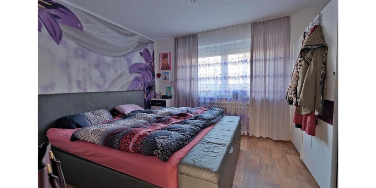 Erdgeschoßwohnung Bayreuth Bernecker Straße / Insel / Riedelsberg - 4 Zimmer, 87 m&sup2;, 230.000&euro; | Angebot:26124083