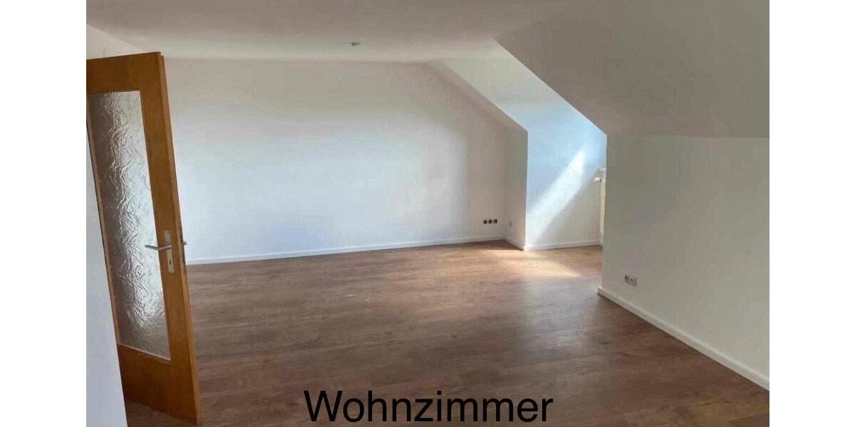 Dachgeschoßwohnung Auerbach in der Oberpfalz - 3 Zimmer, 80 m&sup2;, 550&euro; | Angebot:25236832