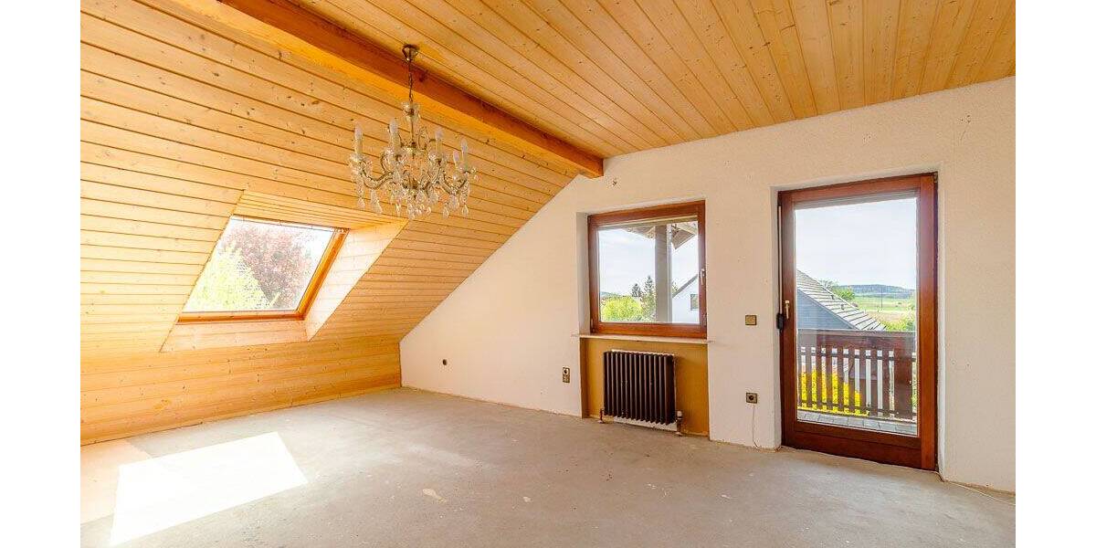 Einfamilienhaus Eckersdorf - 7 Zimmer, 175 m&sup2;, 478.000&euro; | Angebot:26501286