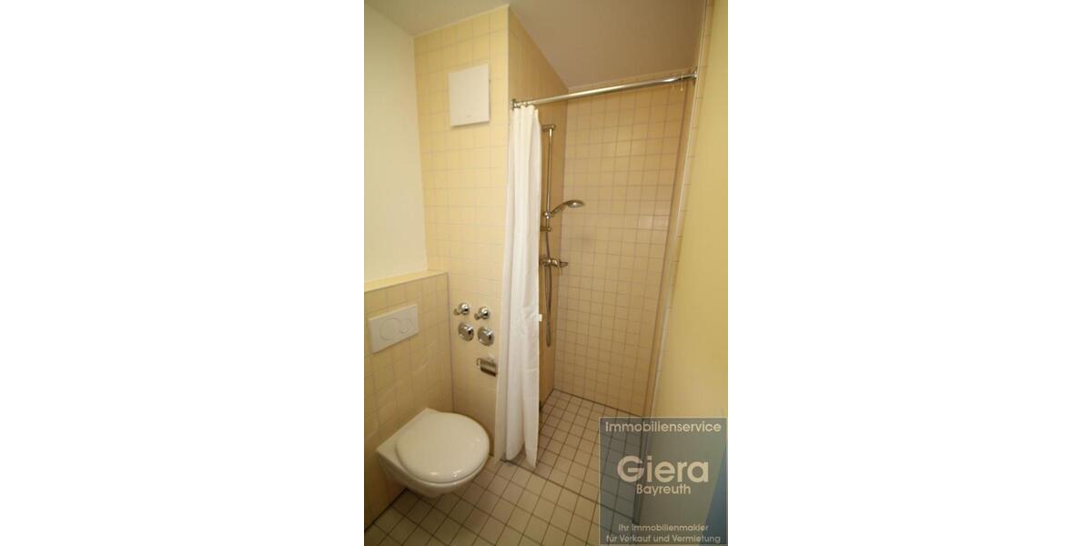 Etagenwohnung Bayreuth City - 1 Zimmer, 25 m&sup2;, 382&euro; | Angebot:25432027