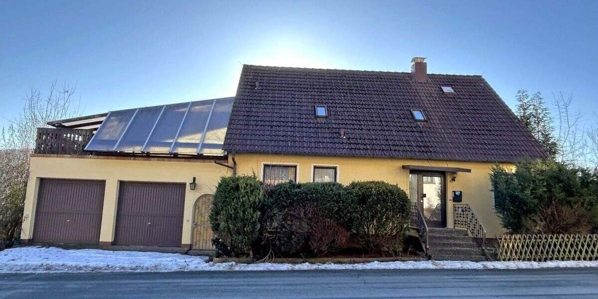 Mehrfamilienhaus, Wohnhaus Kasendorf - 9 Zimmer, 173 m&sup2;, 290.000&euro; | Angebot:25707350