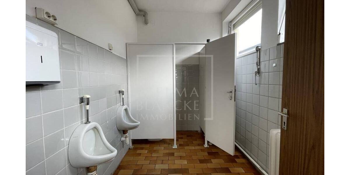 Gewerbeobjekt Bayreuth Industriegebiet - 3 Zimmer, 625&euro; | Angebot:25675576