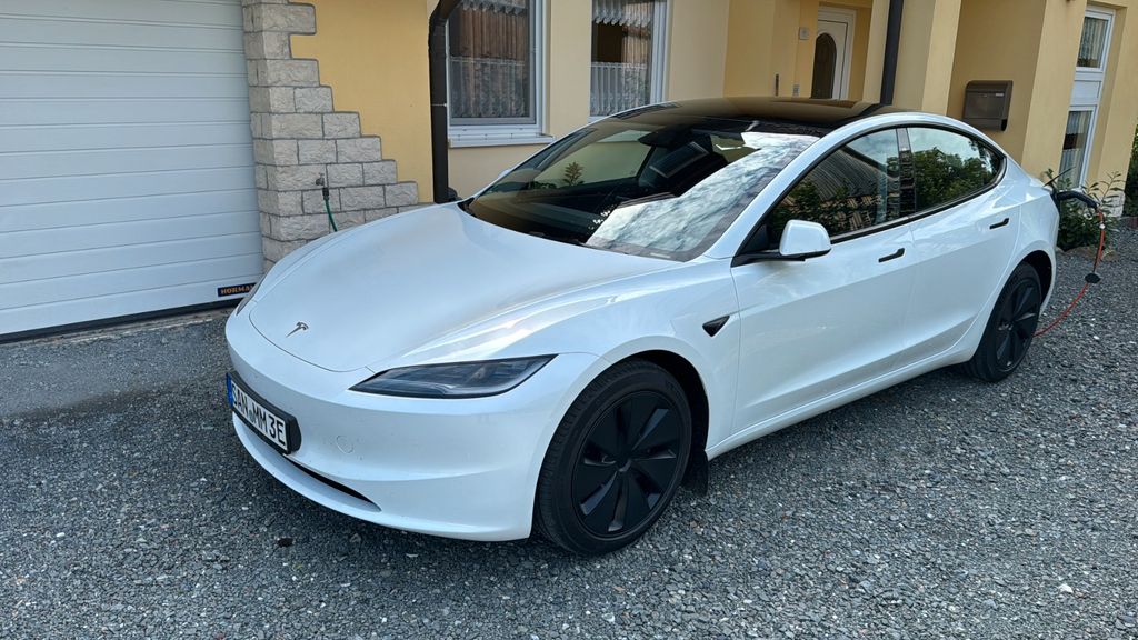 Tesla Model 3 18.500 km 44.250 &euro; Mainleus 95336