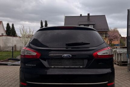 Ford Mondeo 245.000 km 4.950 &euro; Speichersdorf 95469